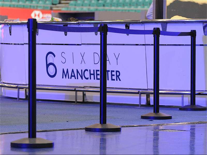 Crowd control barrier hire guide_ Types, dimensions & logistics